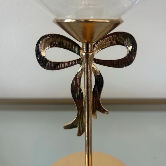 New Viral GOLD BOW Rhinestone Coupe Cocktail Glasses Set of 2 New - Picture 6 of 10